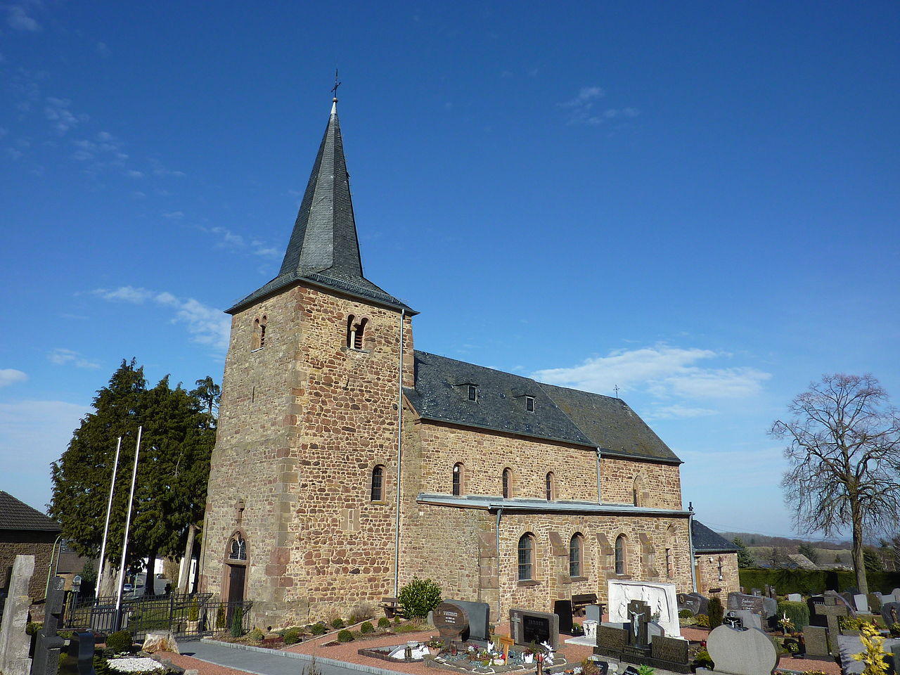 St. Clemens Berg (c) Von Chris06 - Eigenes Werk, CC-BY-SA 4.0, https://commons.wikimedia.org/w/index.php?curid=38659641