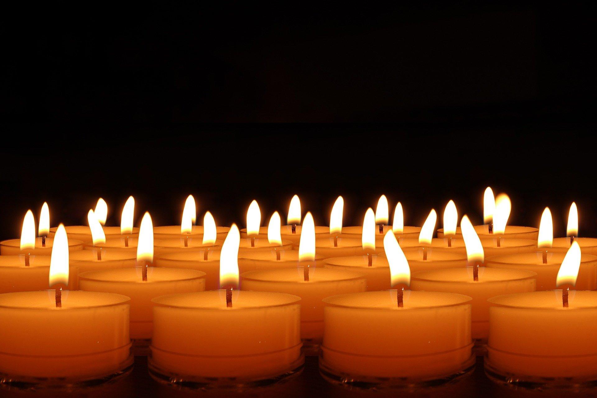 candles-492171_1920 pixabay